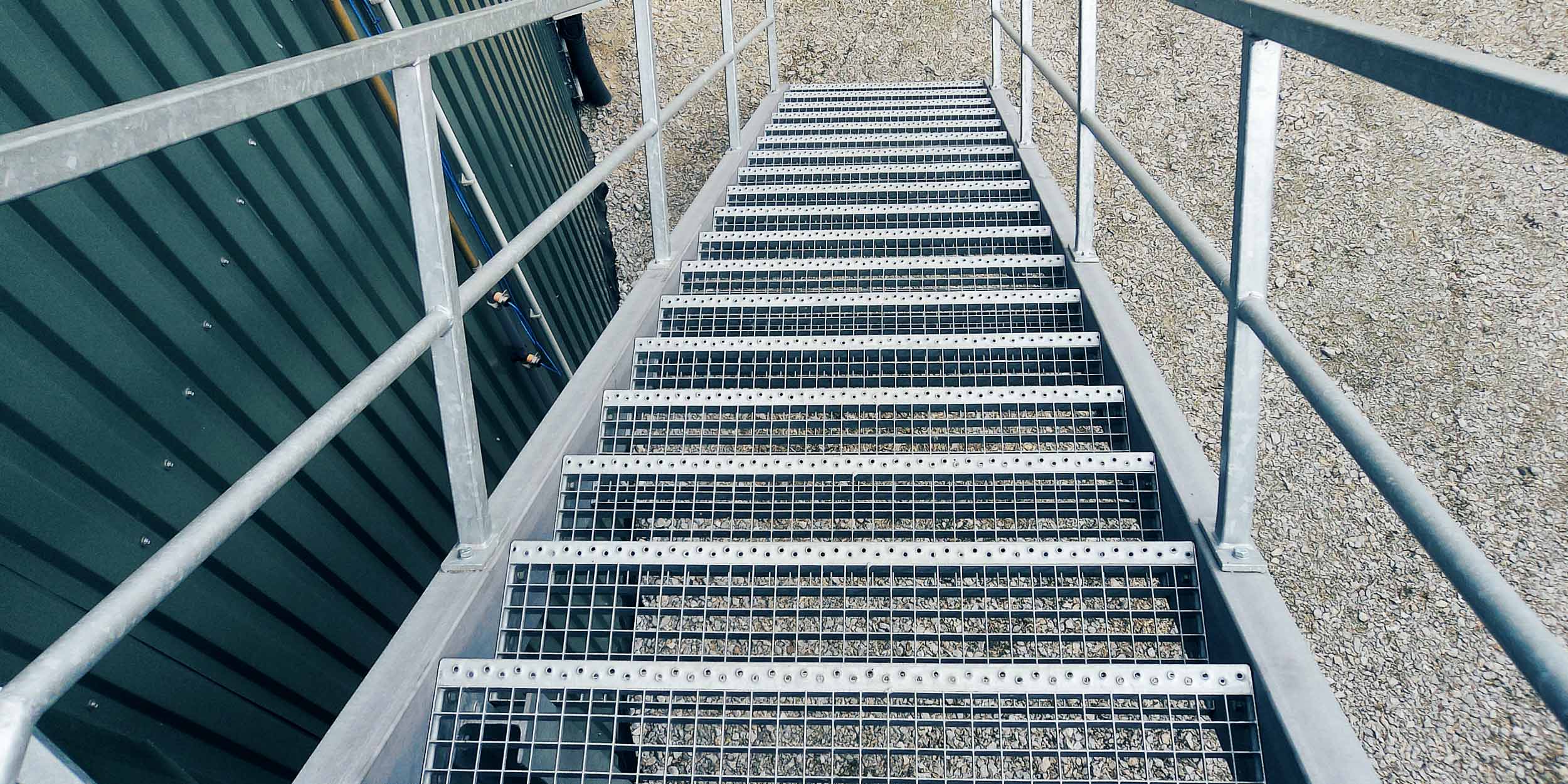 Anlagenbau - Treppe Eisen / Blech